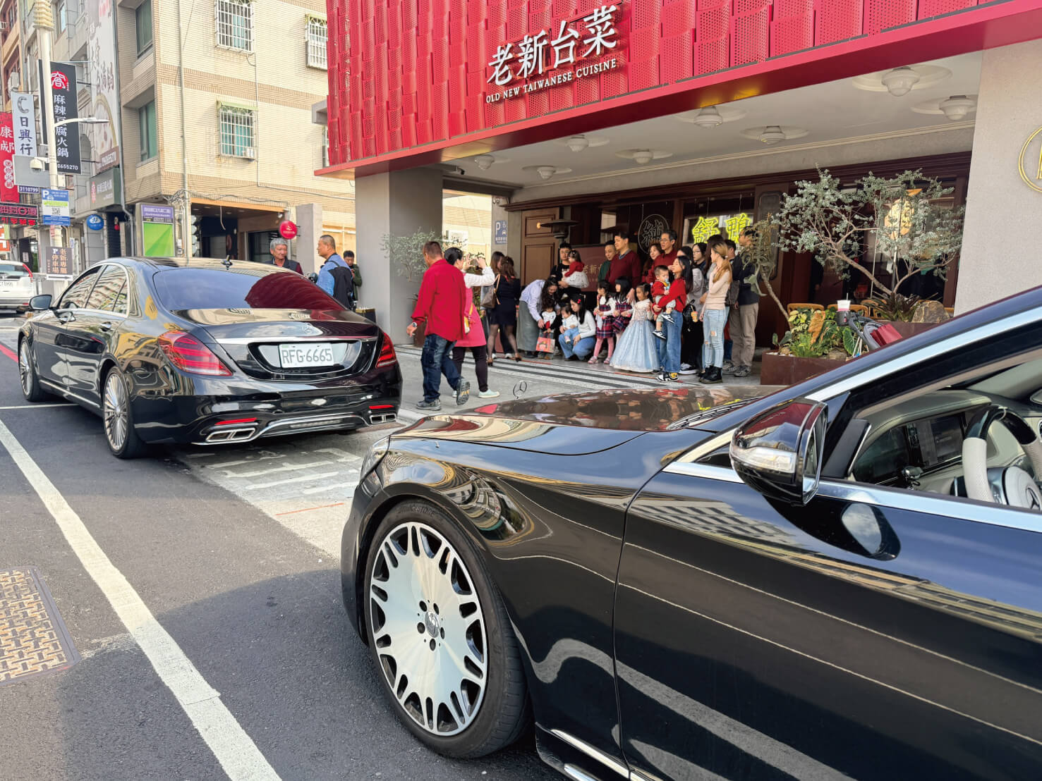 從潮州出發的那一刻，就知道這台車撐得起一輩子的體面的第2張圖片